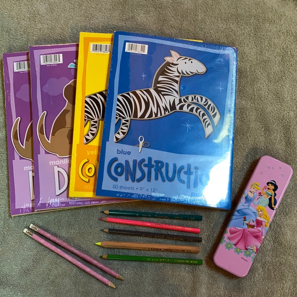 ✨HP✨Art Bundle 4-Drawing & Construction paper + more